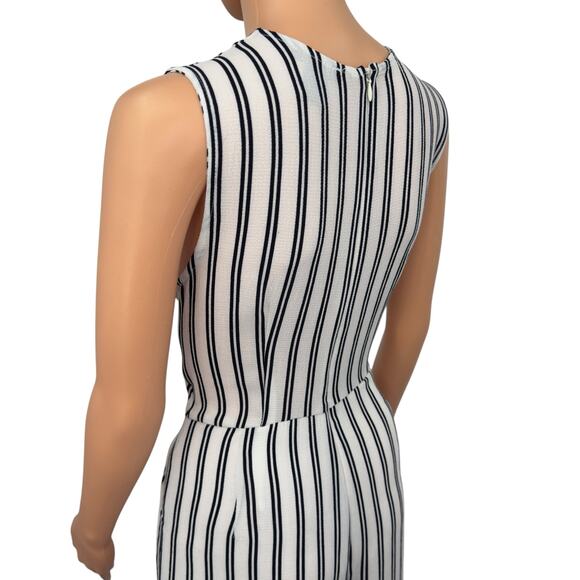 AQUA Striped Wrap Front Wide-Leg Crop Culotte Jumpsuit Pockets White Black L - Picture 8 of 11